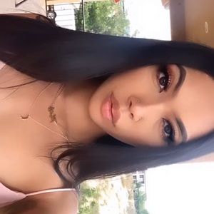 Meet your Posher, Jasmin-ayana